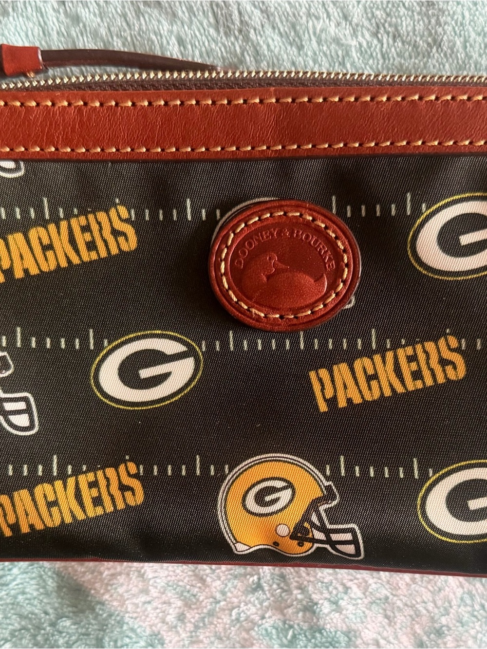 Dooney & Bourke Black/Yellow Green Bay Packers Logo Zip Pouch
